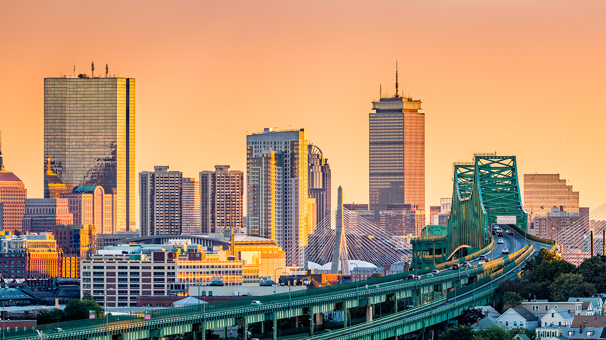 7 Best Real Estate Schools in Massachusetts for 2024