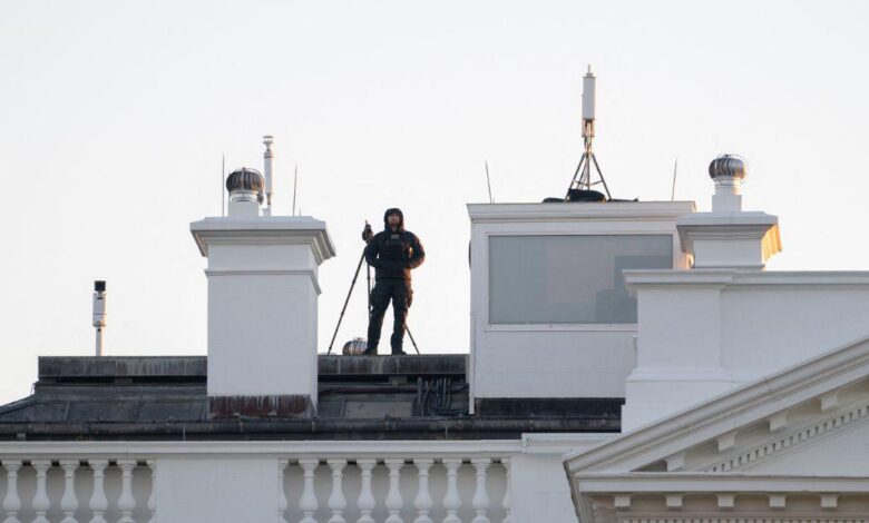 A rogue Secret Service sniper sends an email demanding bosses go