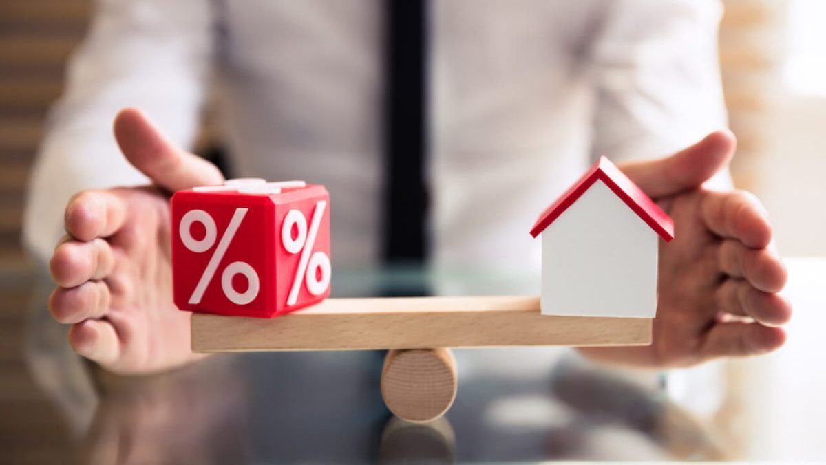 Mortgage interest rates are falling, helped by better mortgage spreads