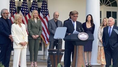 Aaron Sorkin is considering a 'West Wing' reboot after a visit to the White House