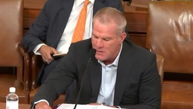 Brett Favre announces he has Parkinson's disease