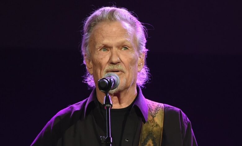 Country singer Kris Kristofferson has died at the age of 88