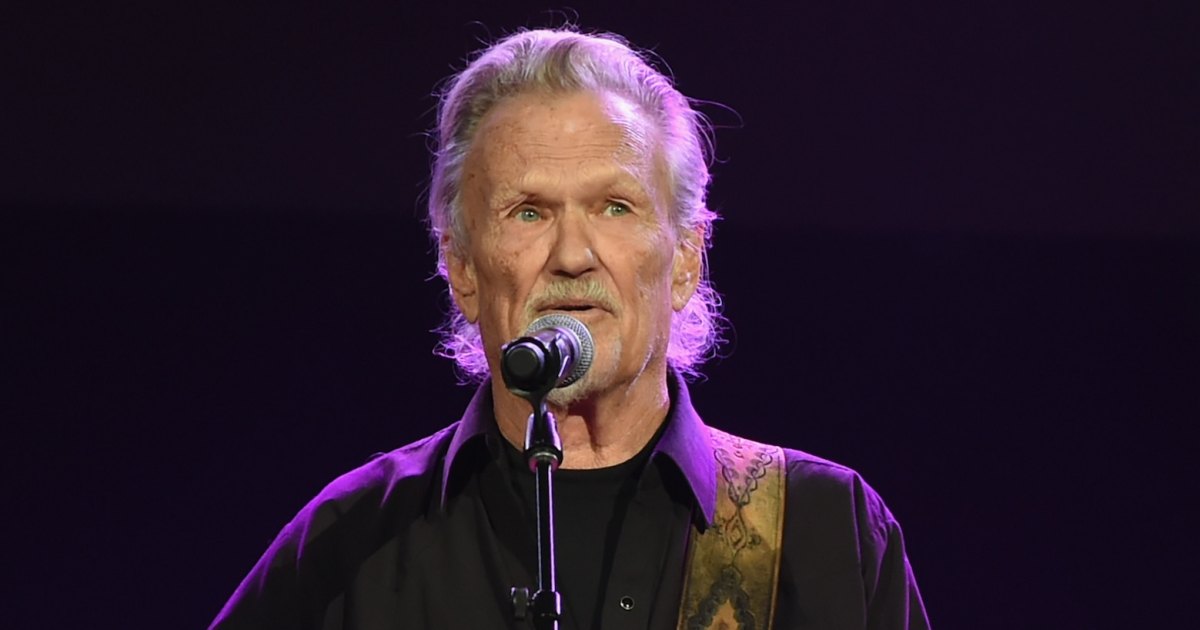 Country singer Kris Kristofferson has died at the age of 88