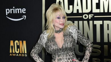 Dolly Parton reveals she's 'a housewife' and doesn't go out much