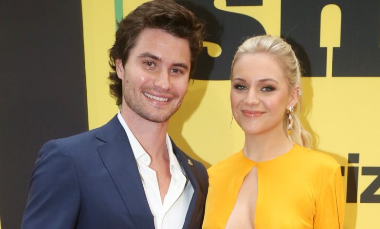 Kelsea Ballerini gushes about boyfriend Chase Stokes