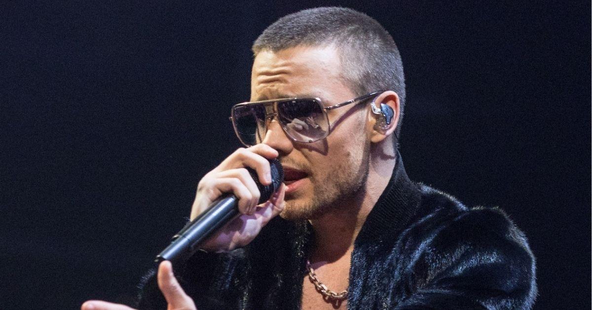 Liam Payne's public and private life exposed