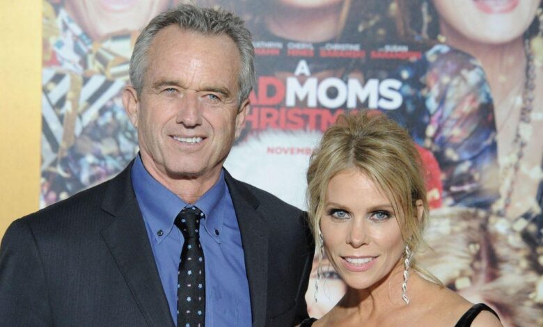 Robert F. Kennedy Jr.'s Relationship Timeline and Cheryl Hines: photos