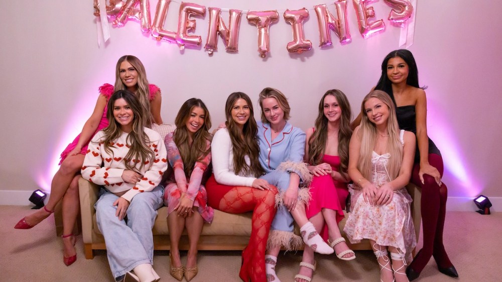 'Secret Lives of Mormon Wives' renewed for season 2 on Hulu