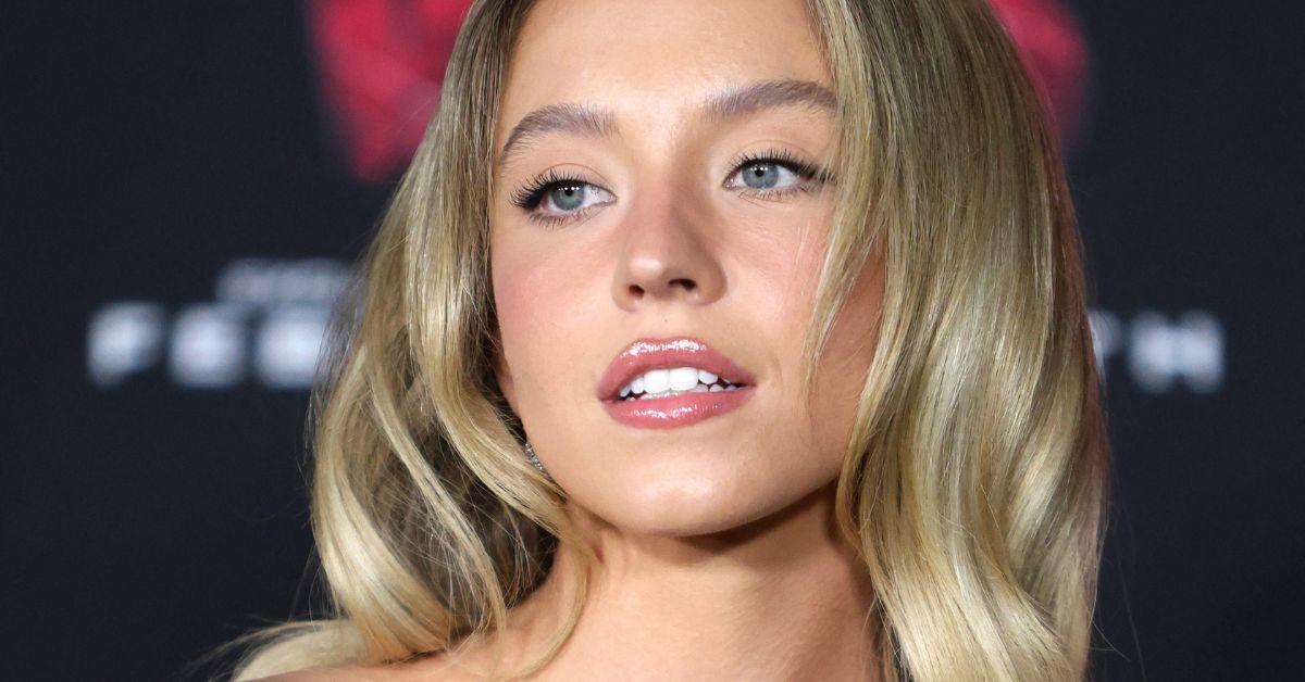 Sydney Sweeney 'suffers' from having her breasts taped up for new boxer role