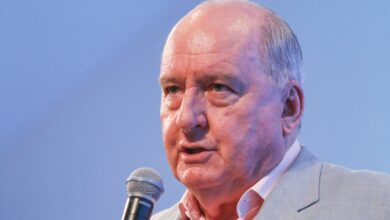 Alan Jones, Australian broadcaster, accused of sexual assault