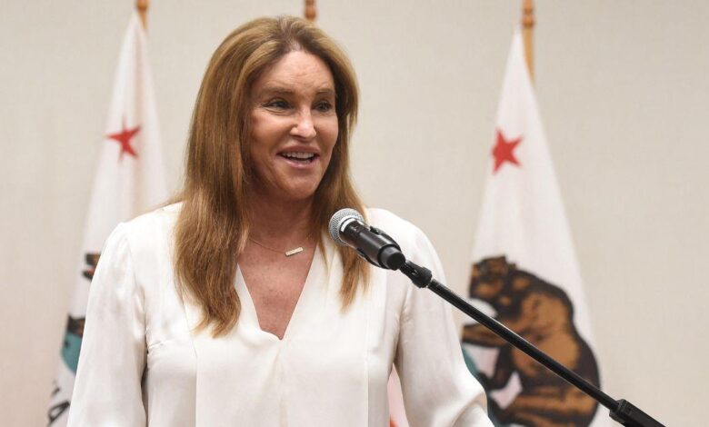 Caitlyn Jenner criticized for 'sagging mess' behind photoshopped snaps