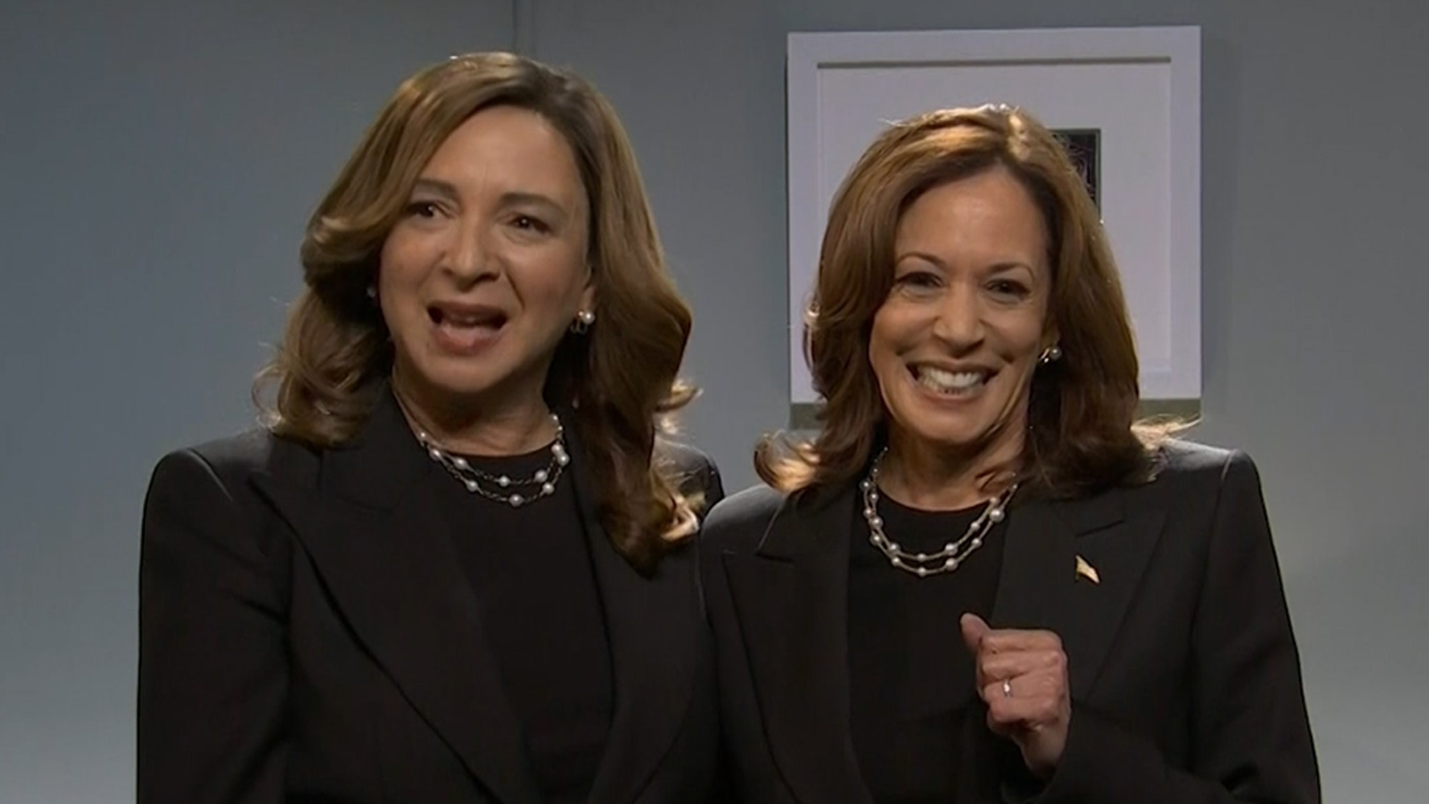 Kamala Harris Performs 'SNL' Cold Open and Takes a Shot at Donald Trump