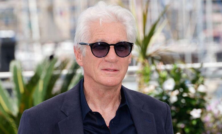 Star Richard Gere sells in the US for a new Spanish life.