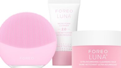 The Foreo Luna Mini 3 bundle is on sale for 64% off at Amazon