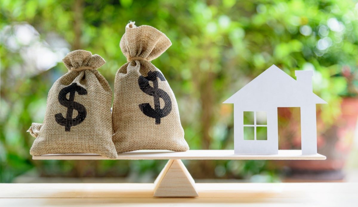 UWM reduces LLPAs on most government loans