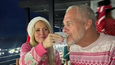 Barbara Alyn Woods and Mark Anderson have Barbie and Ken Holiday