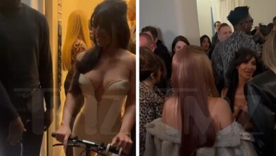 Close-up video shows Kim Kardashian with guests at the SKIMS event