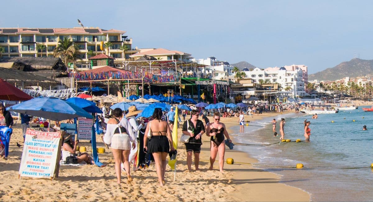 Los Cabos Anticipates 90% Hotel Occupancy During Holiday Season