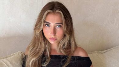 OnlyFans' Lily Phillips cries after sleeping with 100 men in one day