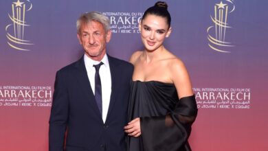 Sean Penn and girlfriend Valeria Nicov make their red carpet debut