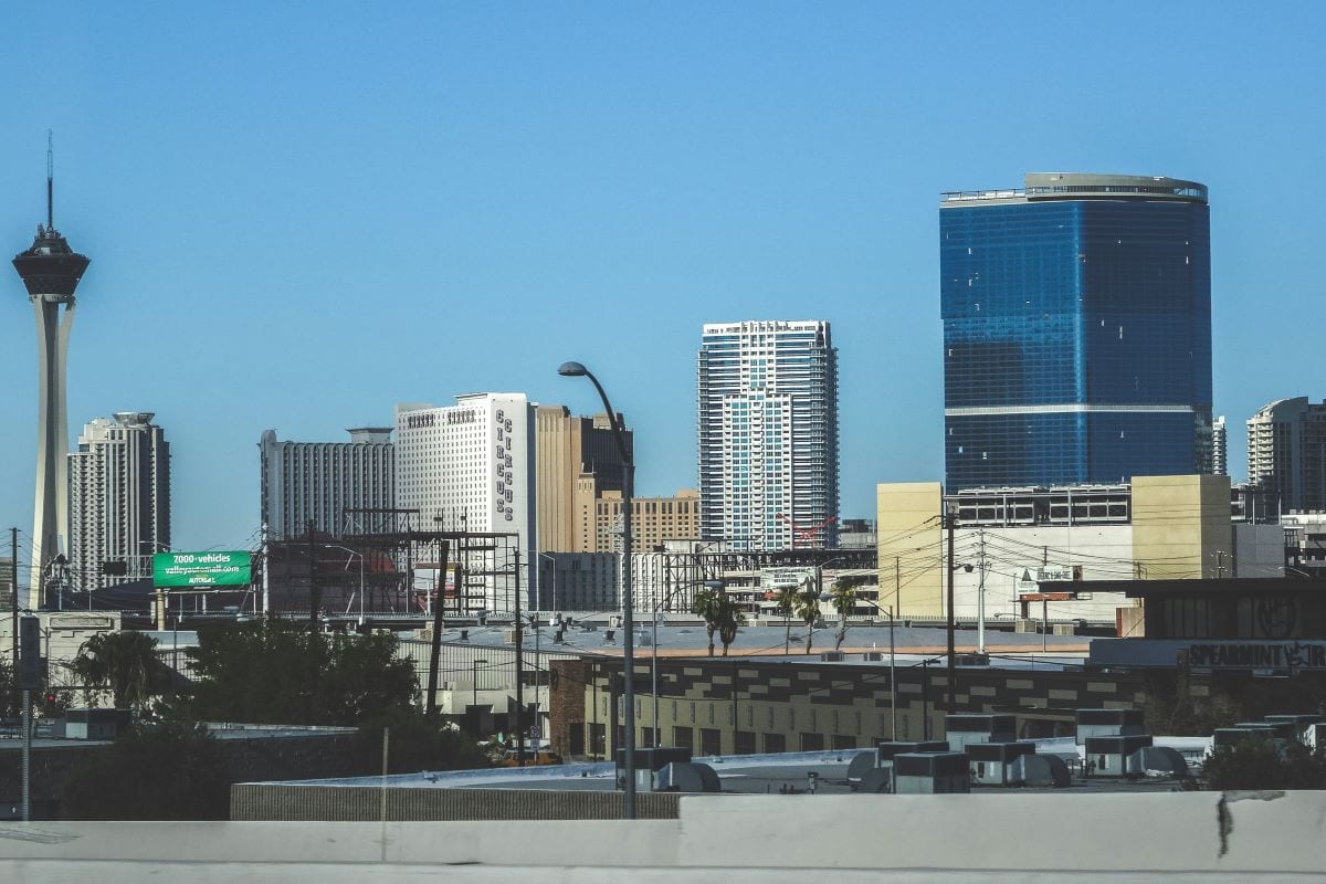 10 Major Industries in Nevada for Job Seekers