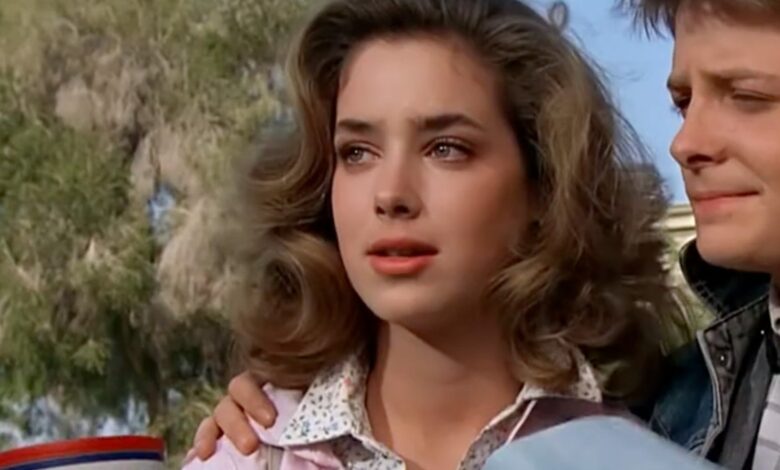 Jennifer Parker in 'Back To The Future' 'Memba Her?!