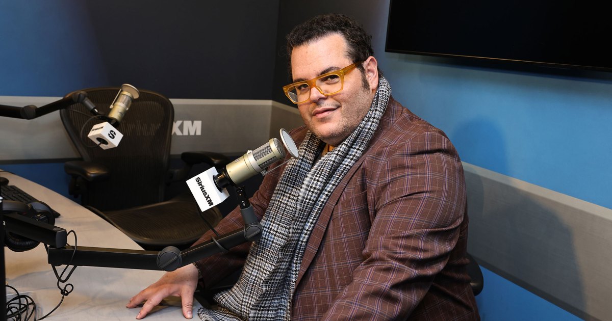 Josh Gad reveals that he has lost 40 pounds in GLP-1 medication