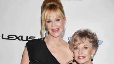 Melanie Griffith shares rare glimpse of mom Tippi Hedren as she turns 95