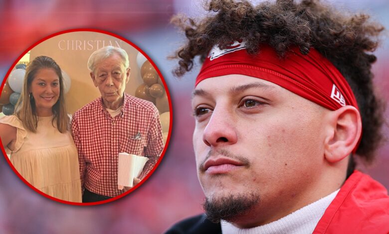 Patrick Mahomes' grandfather in the Hospice prior to the AFC championship match