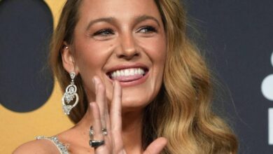 Blake Lively apologizes with screenwriter via Ryan Reynolds Scene Claim