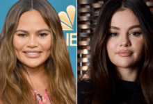 Chrissy Teigen hits Trump Witte Huis for attacking Selena Gomez