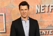 Eric Mabius does not argue after he allegedly torn the hair of the woman