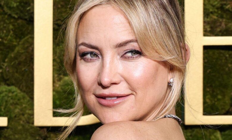 Kate Hudson makes ordinary gender confession while he poses almost naked