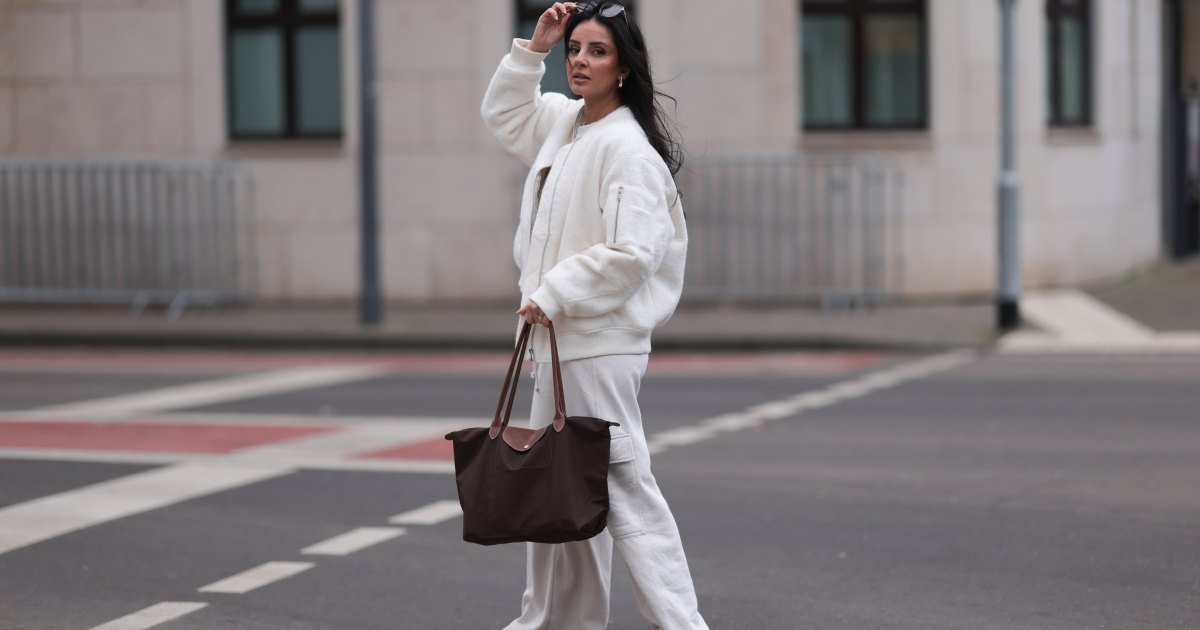 Luxury -looking clothing that is comfortable enough to travel