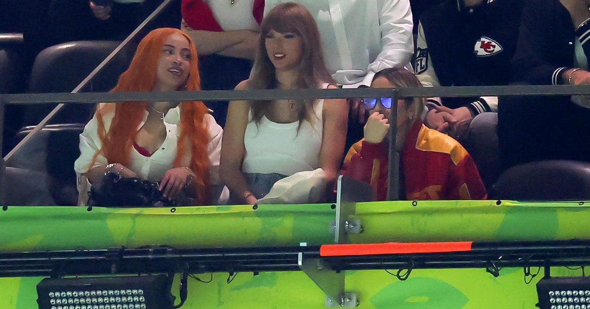 Which celebrities did Taylor Swift to the Super Bowl 2025?