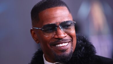 Jamie Foxx draws first -class deal with Fox Entertainment