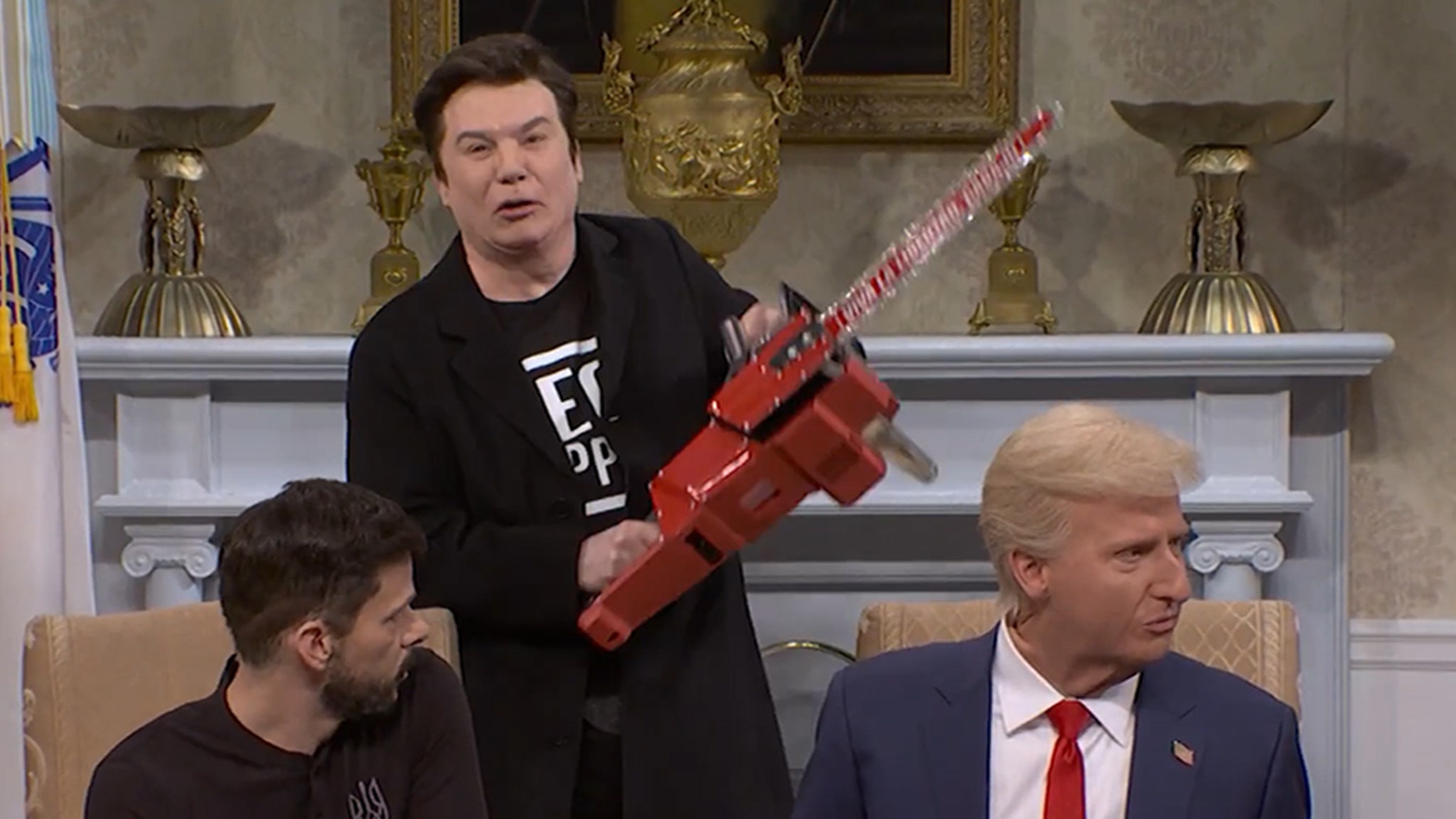 'SNL' Spoofs Trump, Zensky Oval Office Showdown, Mike Myers makes Cameo