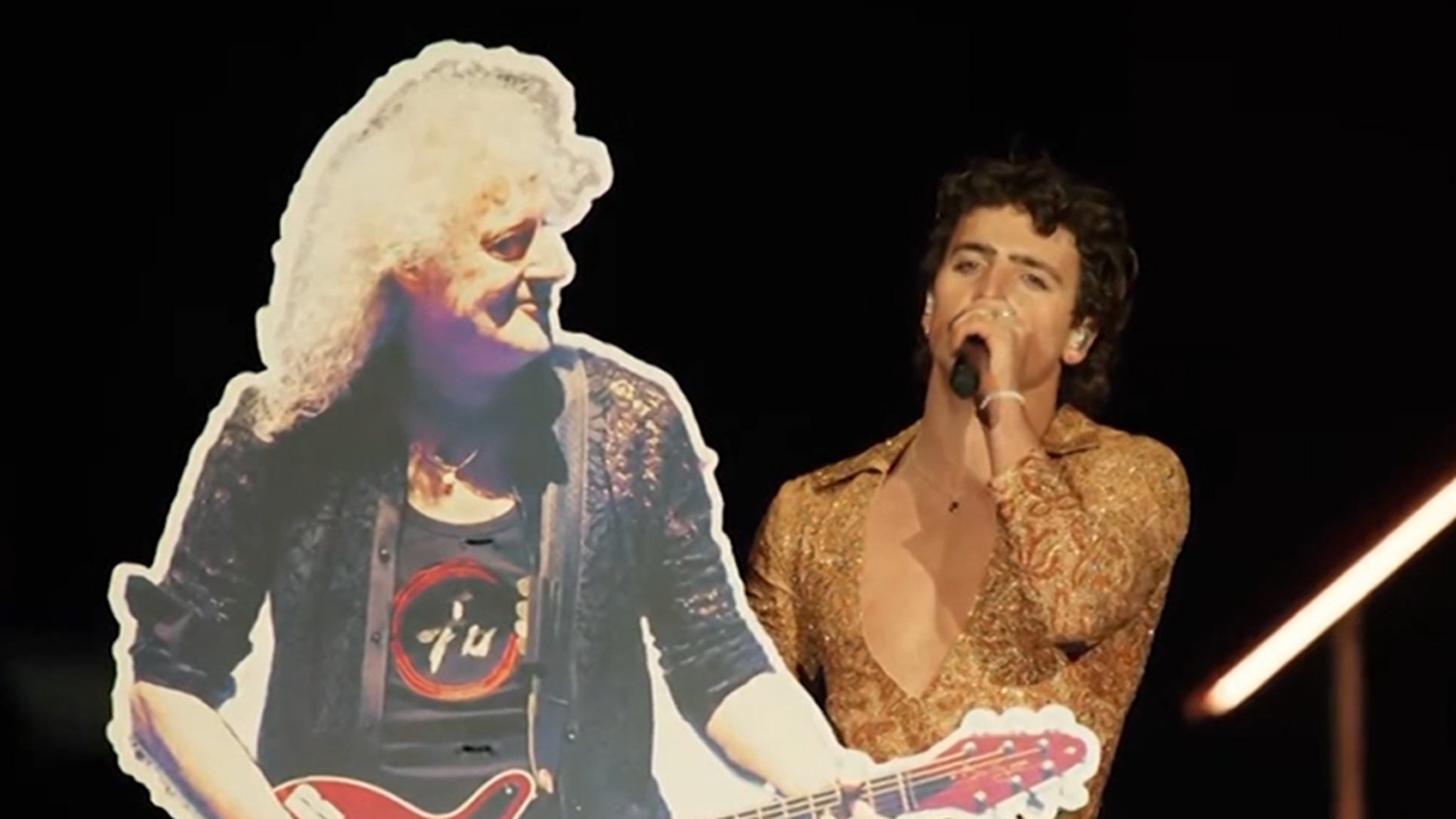 Benson Boone brings cardboard cut -out from Brian May to Troll Coachella