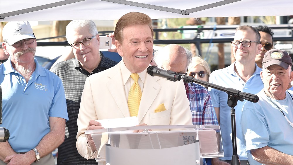 Host of 'tic-tac-de-de-de-de-de-de-de-Dead' and 'Gambit' was 91