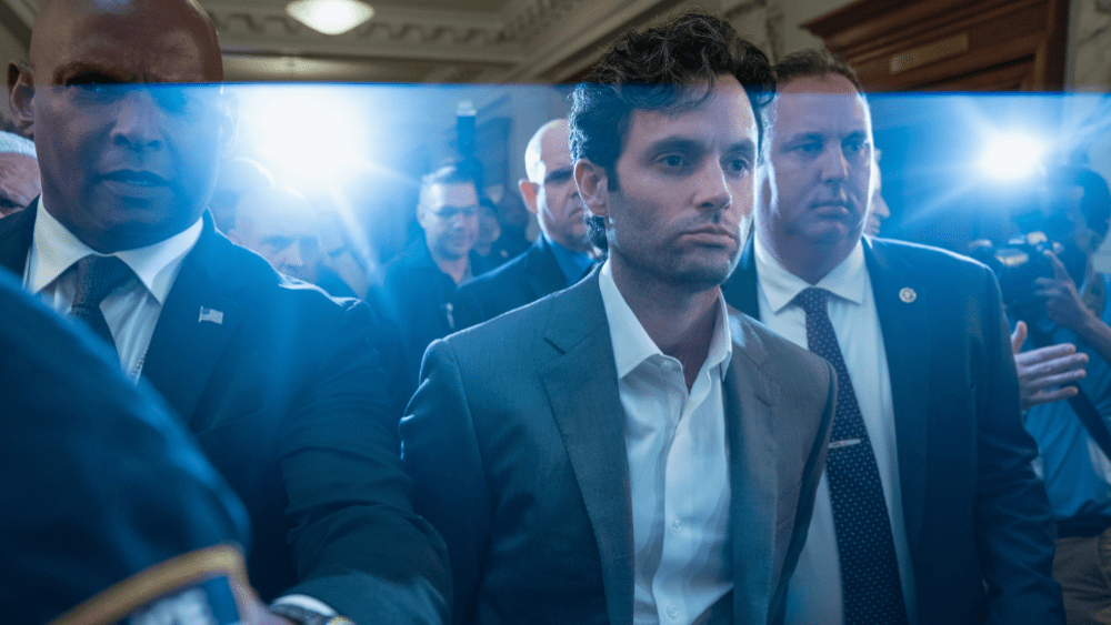 How Joe Goldberg Goes to Prison, Marienne's Return