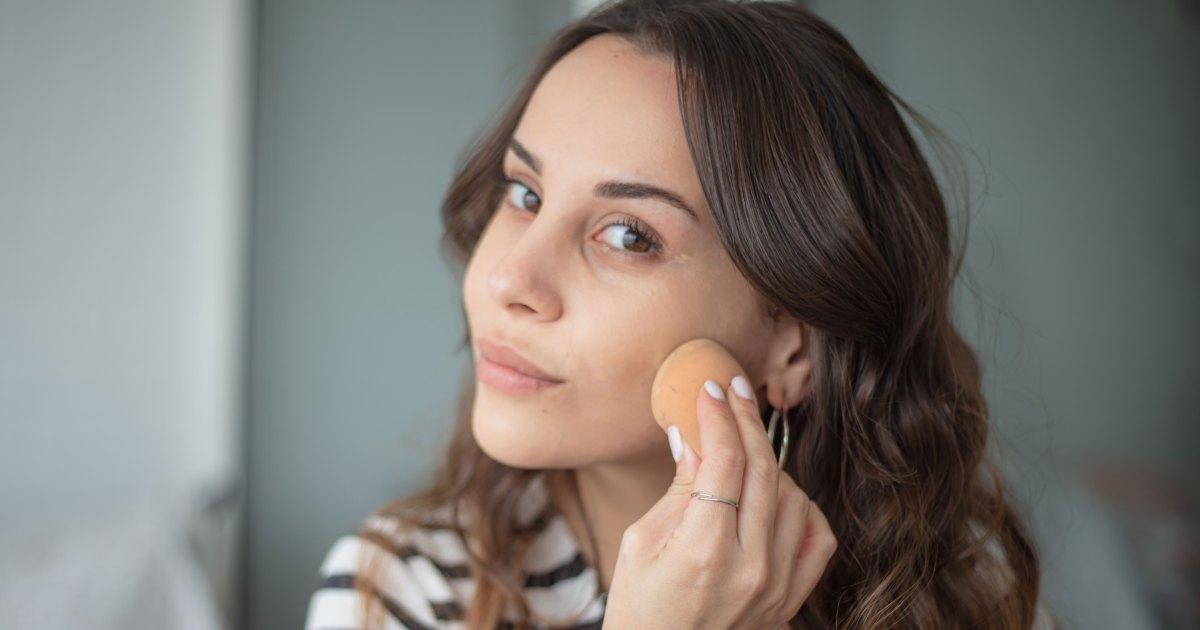 Shoppers are obsessed with this Skin-Fors Foundation Foundation
