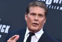 'Baywatch' Ster David Hasselhoff is 'suffering and using a wheelchair'
