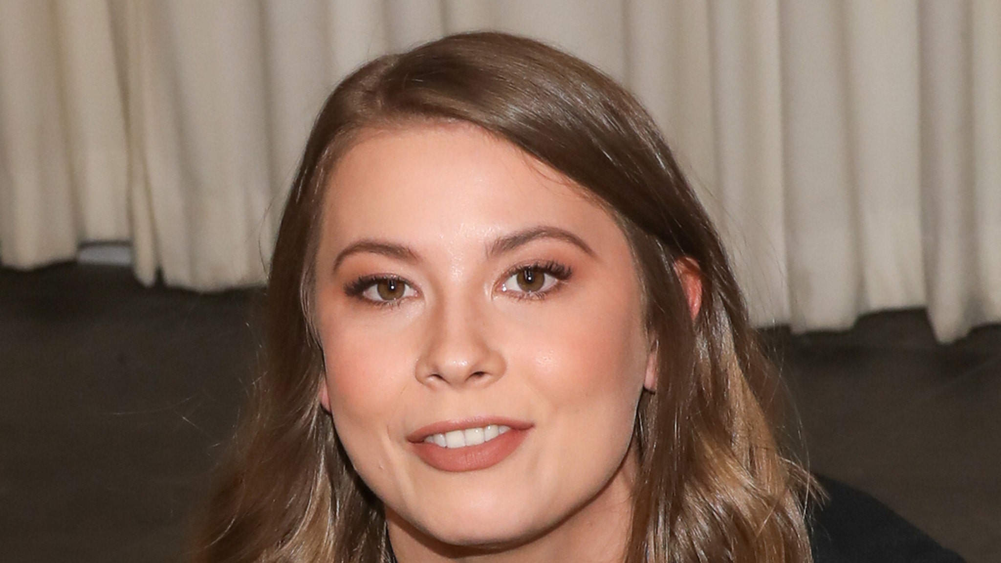 Bindi Irwin admitted to hospital with torn appendix, Mist Steve Irwin Gala