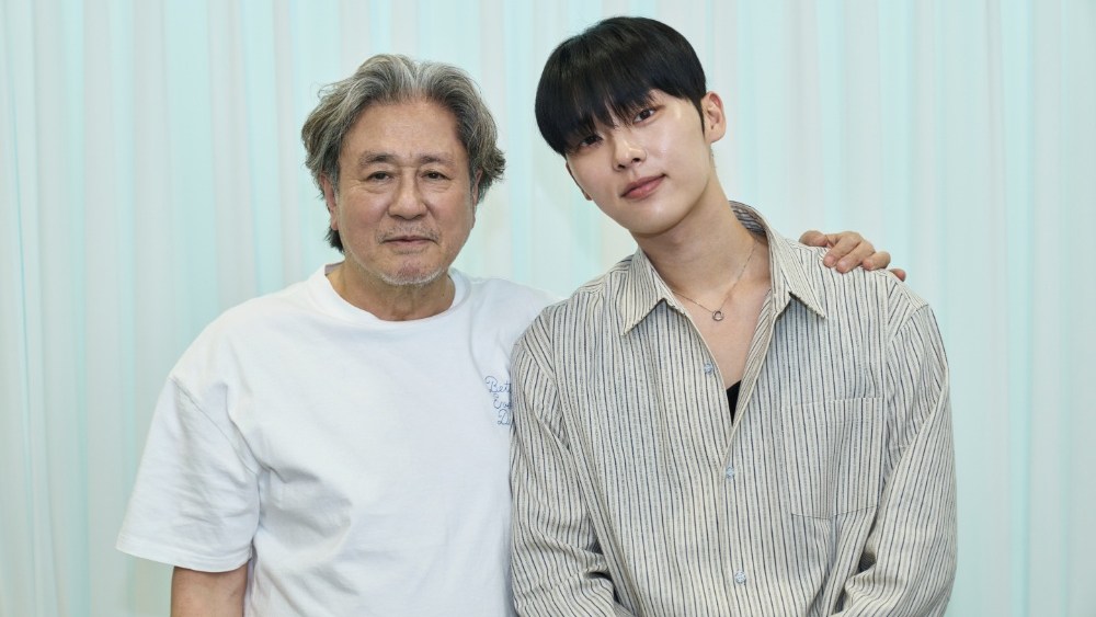 Choi Min-Sik leads Netflix Korean Drama 'Notes from the Last Row'