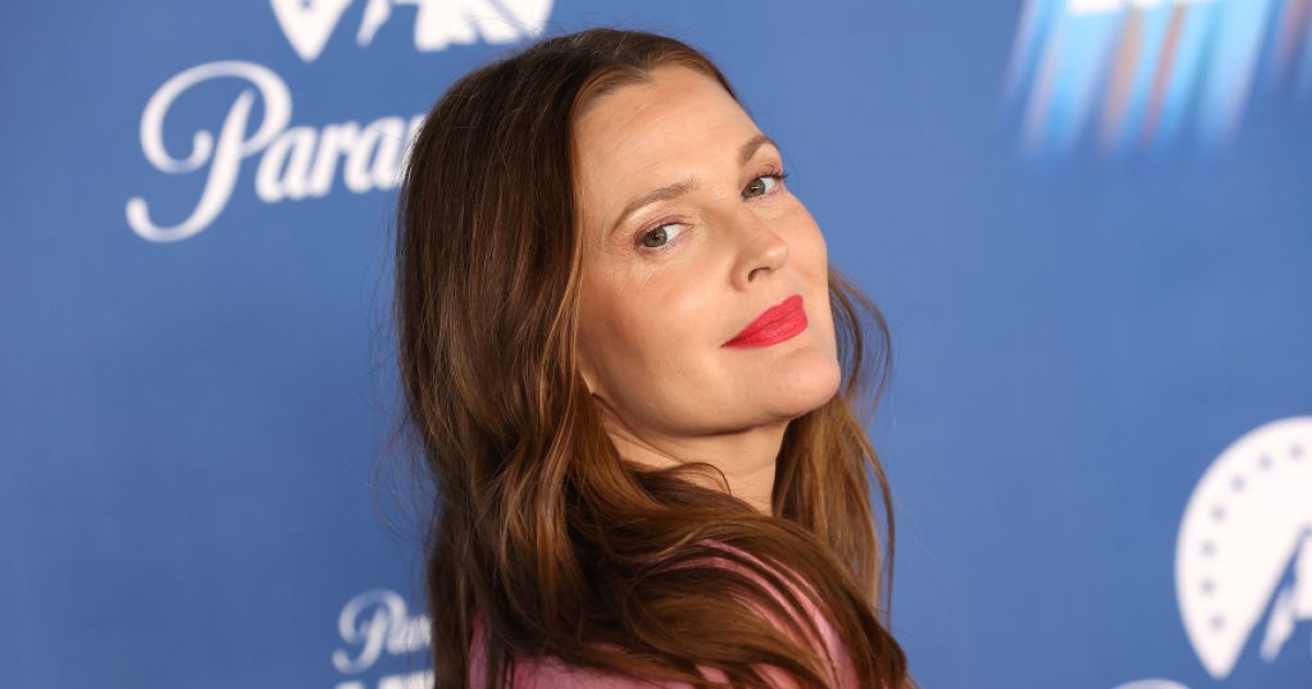 Drew Barrymore lyrical about this anti-aging serum on Amazon