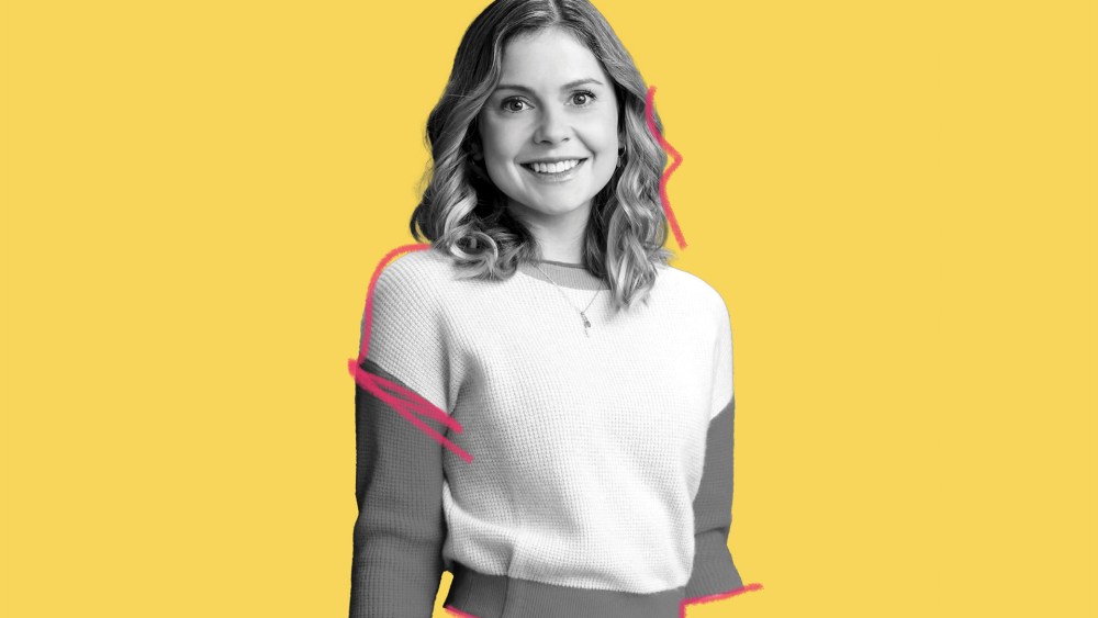 'Ghosts' Ster Rose Mciver finds joy in TV -acting, directing, production