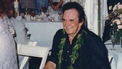 Johnny Cash's Secret Life of Drugs, Boze, Lust and Criminal Behavior