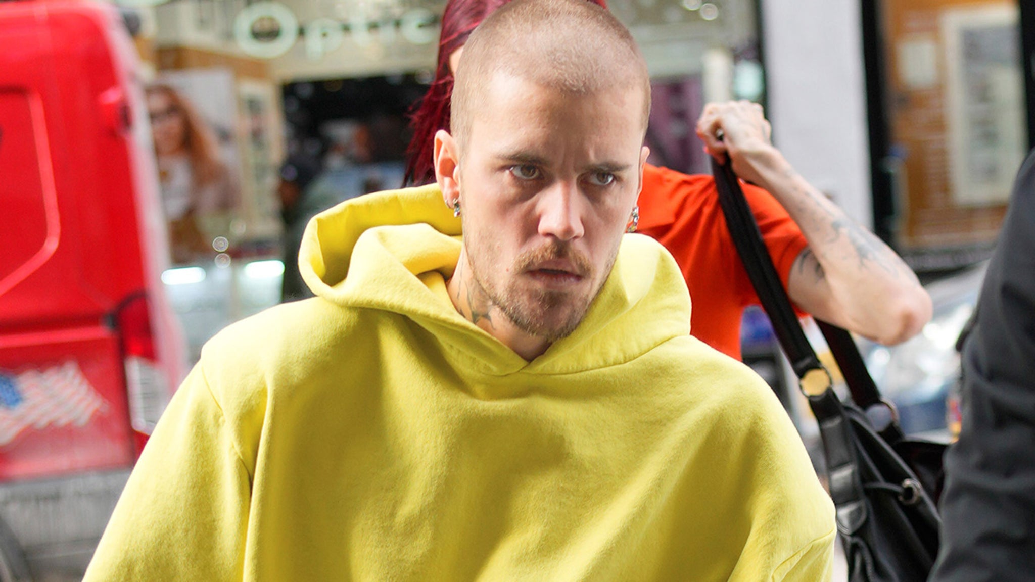 Justin Bieber goes on bizarre anger, uses facial filter