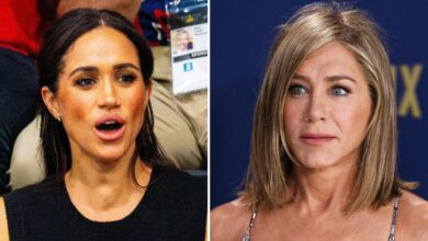 Meghan Markle is awkward 'Love-Bombing' Jennifer Aniston with gifts