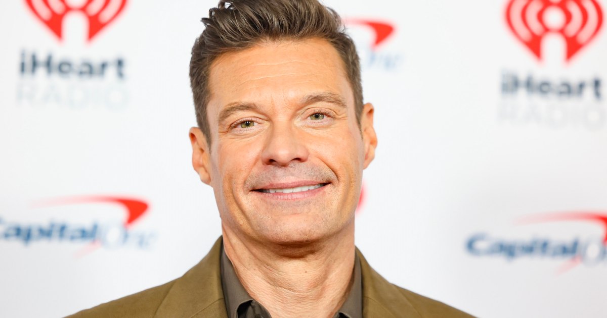 Ryan Seacrest says that he "never been depressed again to be single"